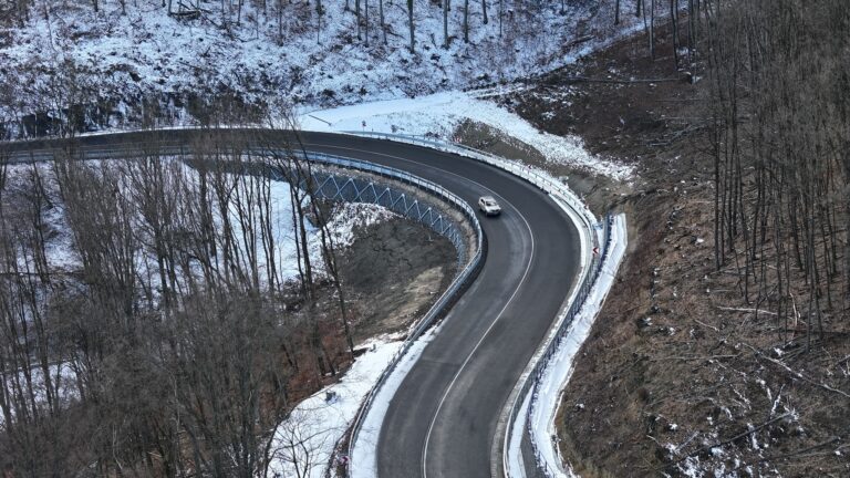 Horský priechod cez Bielu Horu. Modernizácia priniesla širšiu aj bezpečnejšiu cestu