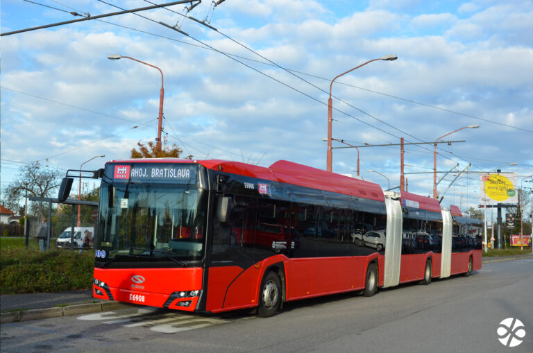Uzávierka železničných priecestí na Ivanskej a Vrakunskej ceste zmení MHD, regionálne autobusy aj vlaky v Bratislave