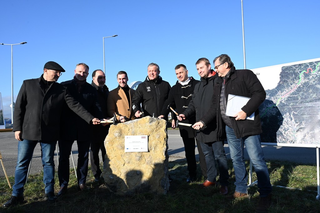 Vážska cyklomagistrála