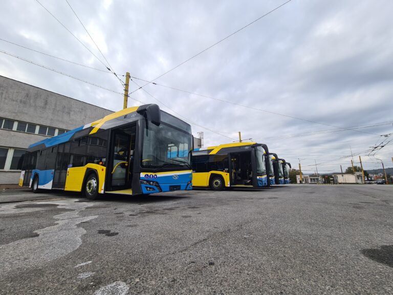 Košice za rok odstránili z ulíc 360 autovrakov: mesto využíva zberné parkovisko BPMK na Južnom nábreží