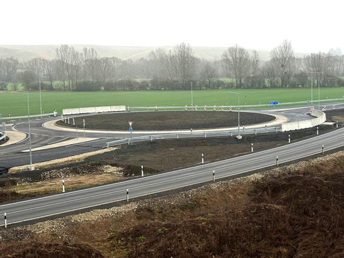 Okružná križovatka pri Kapušanoch