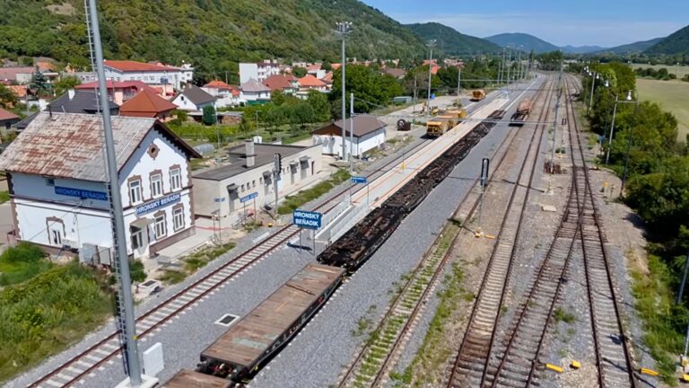 ŽSR dokončili rozsiahlu rekonštrukciu trate Hronský Beňadik – Nová Baňa