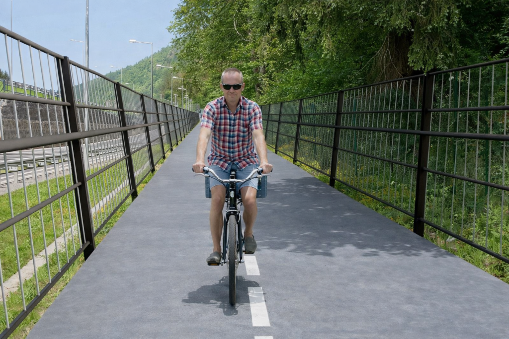 Cyklotrasa Brezno - Valaská