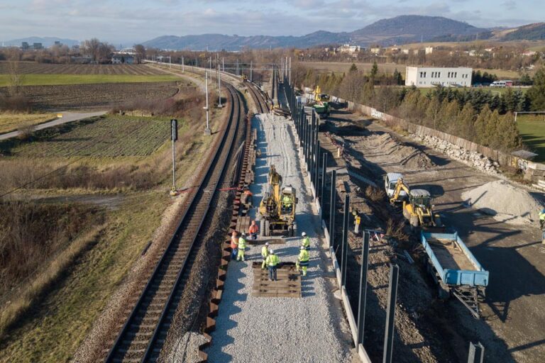 Konferencia SETRAS–STRAHOS 2026 v Žiline spojila výskum a prevádzku: ŽSR predstavili stratégiu rozvoja železničnej infraštruktúry
