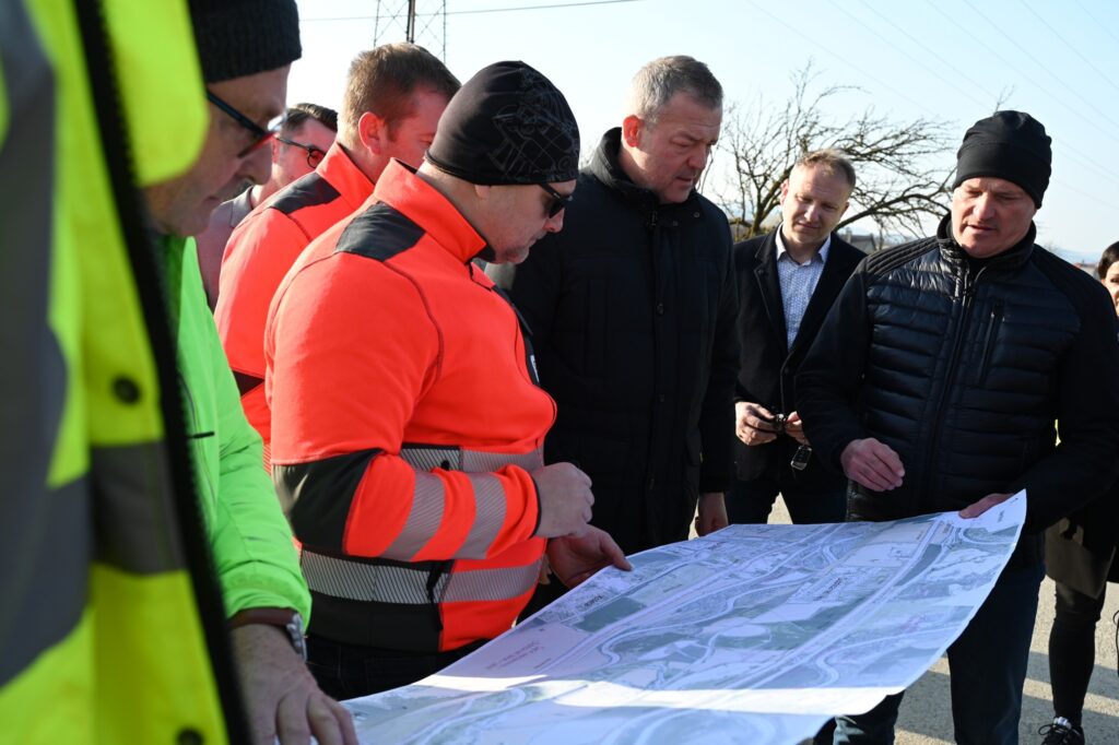 Výstavba Vážskej cyklomagistrály Nemšová – Dubnica nad Váhom – Ladce. Zdroj: Trenčiansky kraj