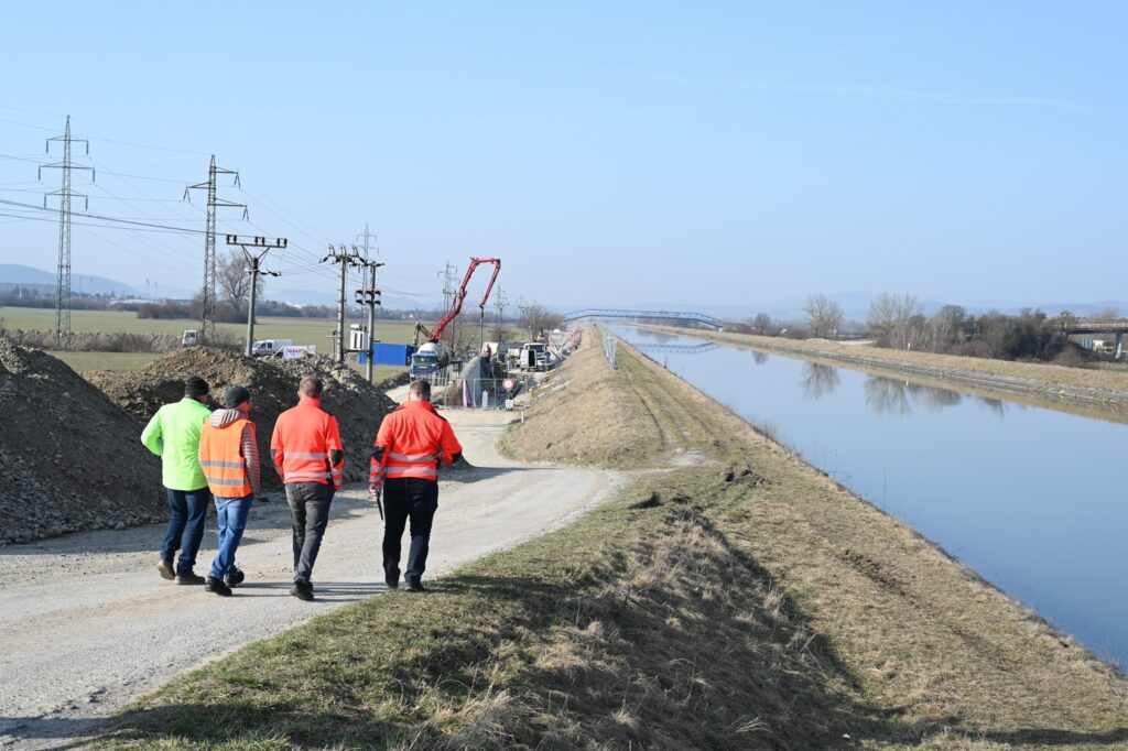 Výstavba Vážskej cyklomagistrály Nemšová – Dubnica nad Váhom – Ladce. Zdroj: Trenčiansky kraj