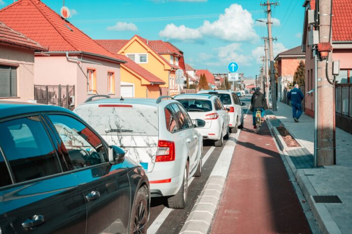 Oddelený cyklopruh. Zdroj: Mesto Senec