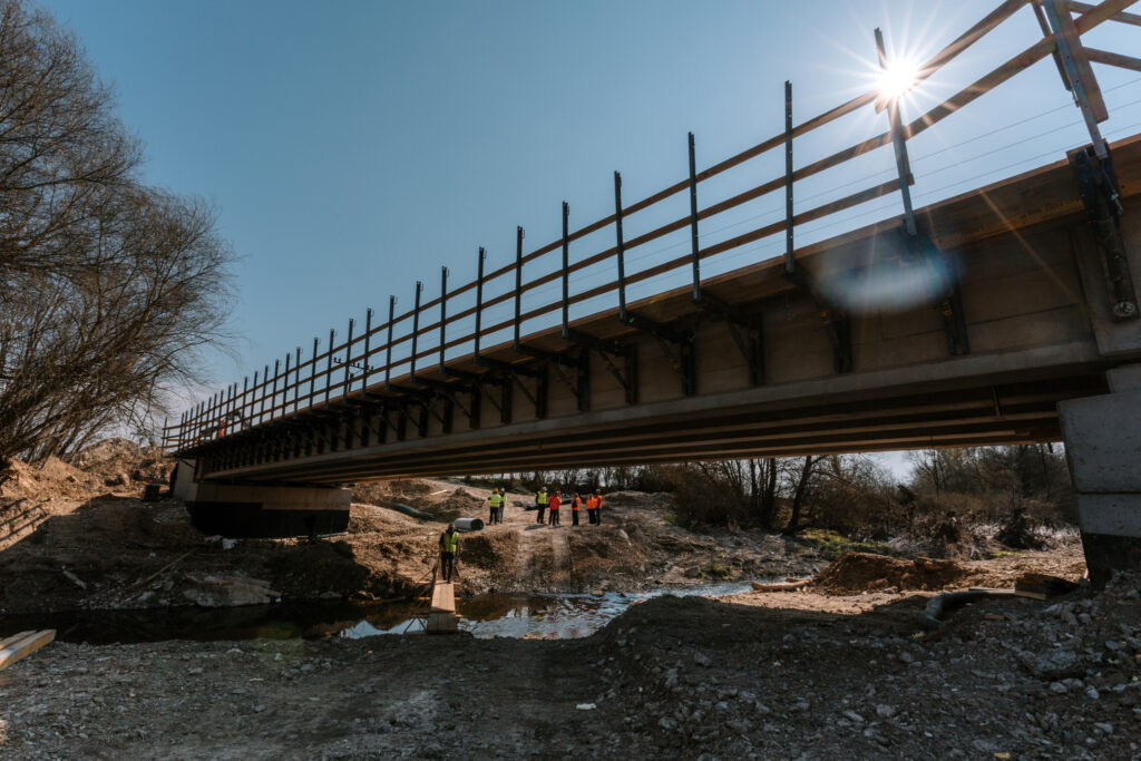 Most v Hokovciach. Foto: NSK