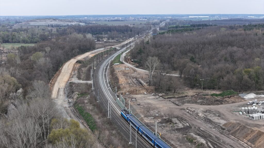 Devínske jazero. Modernizácia železničnej trate