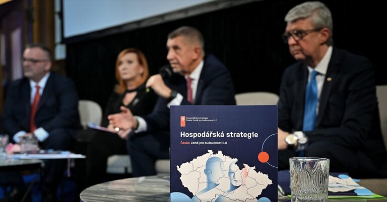 Česko má stratégiu dobudovania diaľničnej siete. Čo na to slovenská vláda?