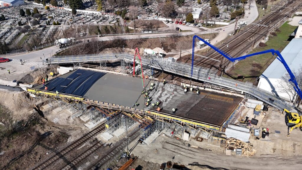 Výstavba nového mosta v Seredi