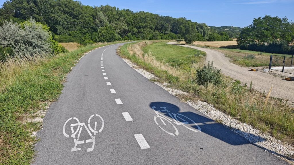 Cyklotrasa Siladice - Šúrovce. Foto: Michal Feik