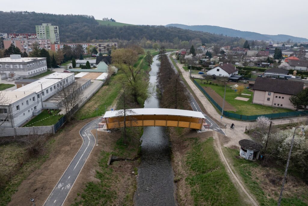 Nový cyklochodník v Partizánskom. Foto: STRABAG Slovensko