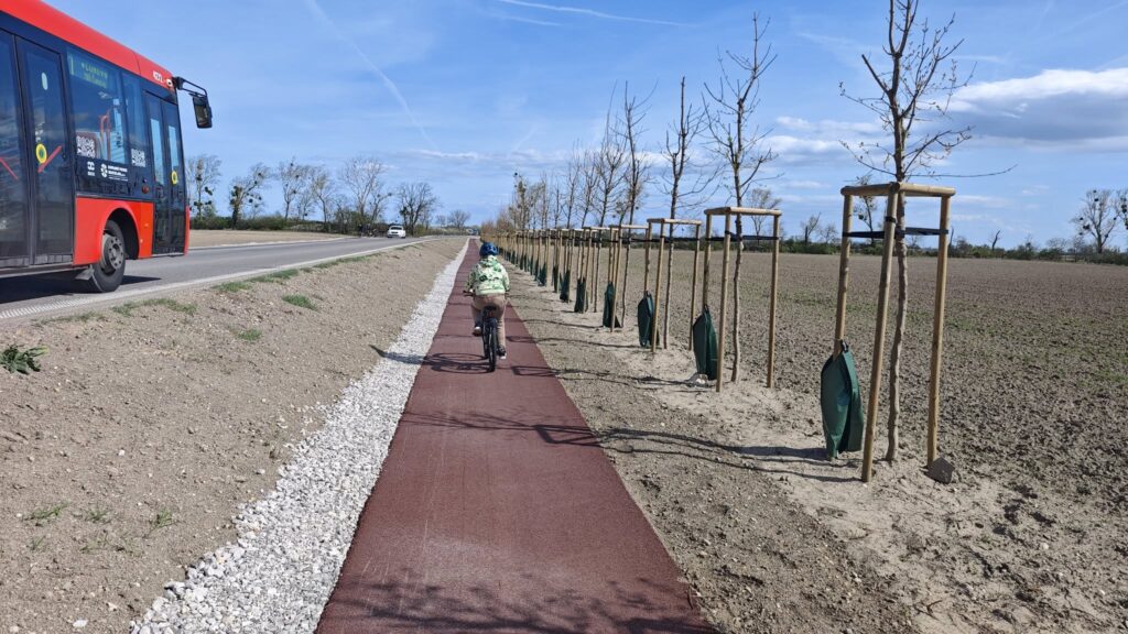 Cyklotrasa Jarovce - Rusovce