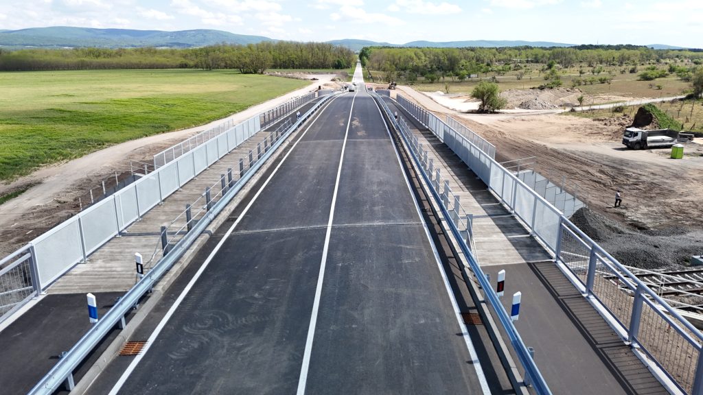 nadjazd na ceste Stupava- Vysoká pri Morave