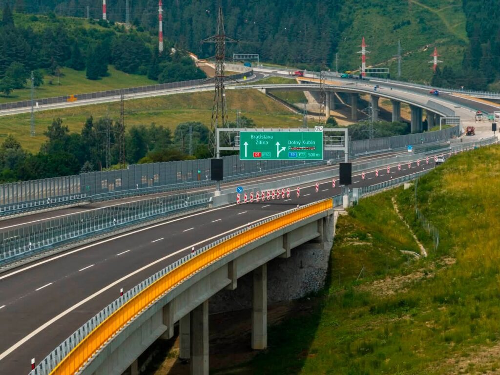 Diaľnica D1 Hubová - Ivachnová