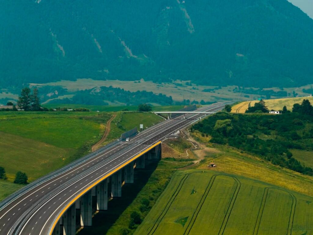 Diaľnica D1 Hubová - Ivachnová