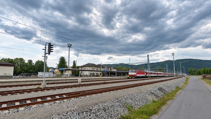 Železničná stanica Považská Bystrica