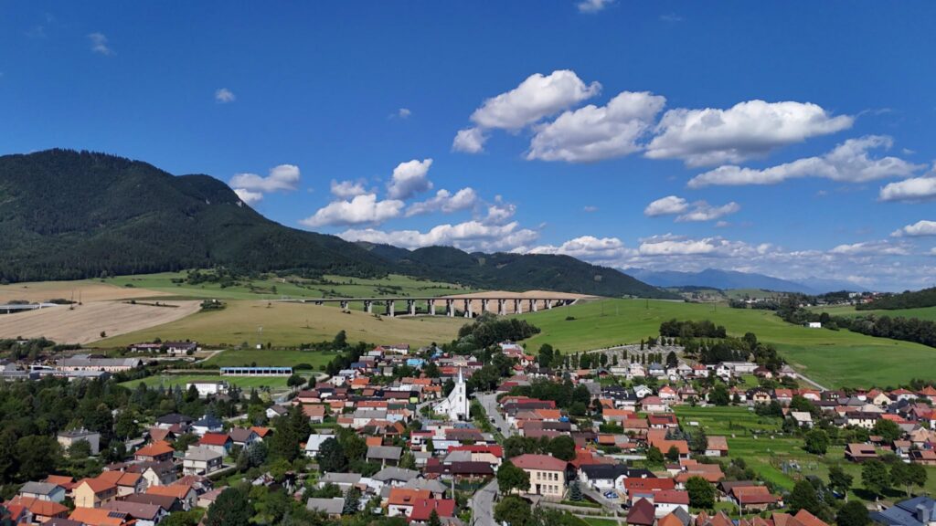 Diaľnica D1 Hubová - Ivachnová