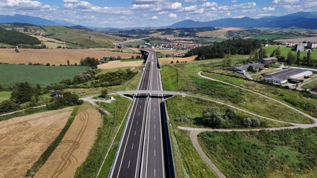 Diaľnica D1 Hubová - Ivachnová
