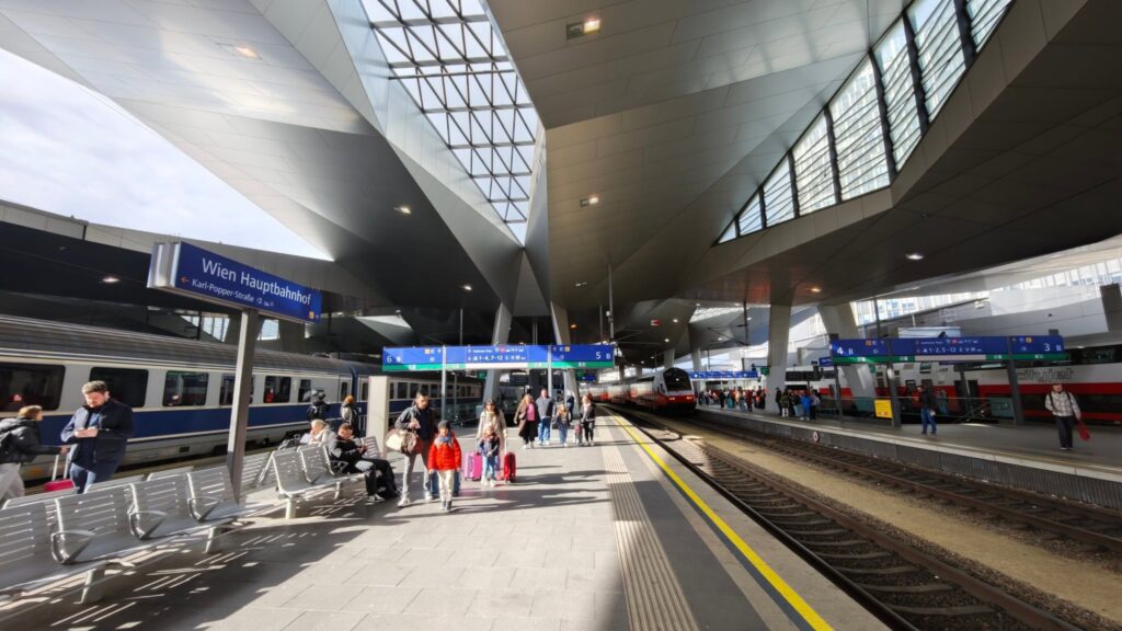 Wien Hbf.