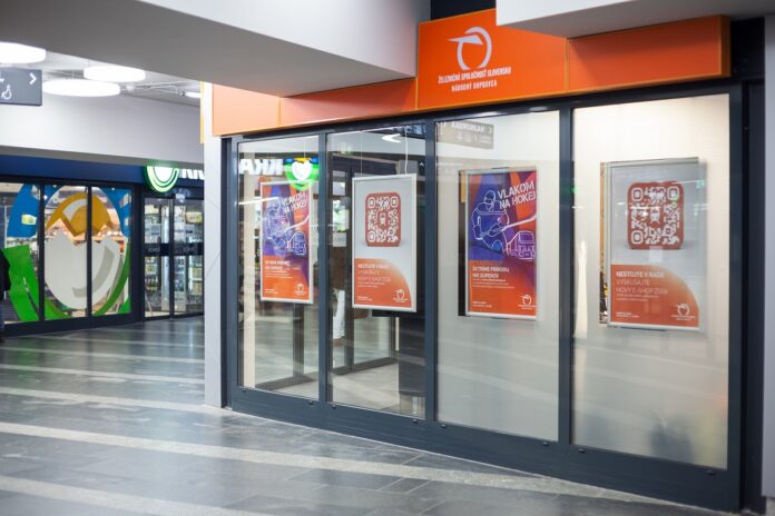 Zákaznícke centrum ZSSK na Trnavskom mýte. Foto: ZSSK